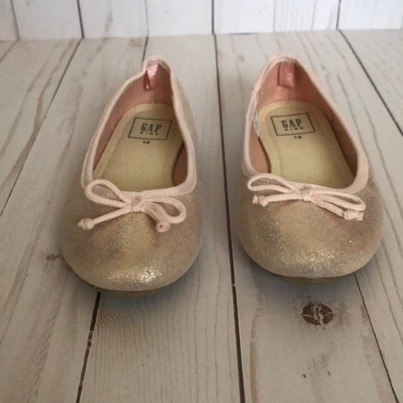 Girls Gap sparkle pink flats. Size 12 - Picture 3 of 5